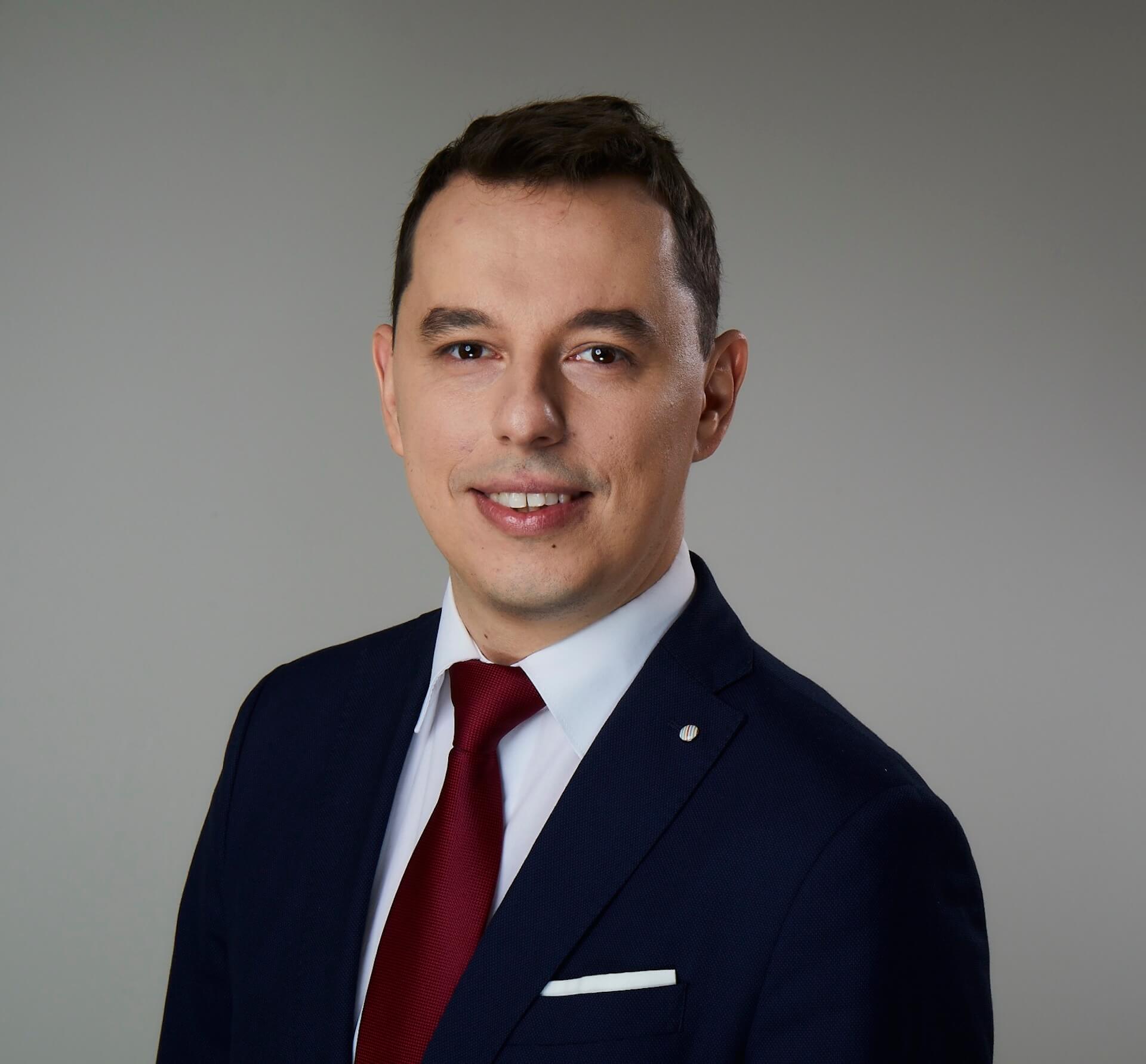 Zdjęcie portretowe Piotra Matuszewskiego